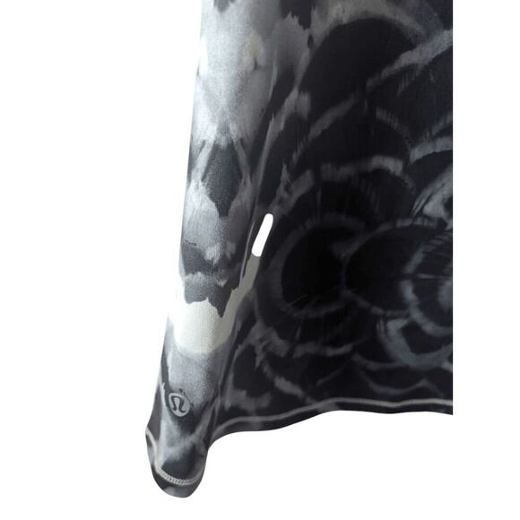 LULULEMON ATHLETICA Amala Tank In Pretty Plume Angel Wing Black Size 4 - Picture 5 of 5